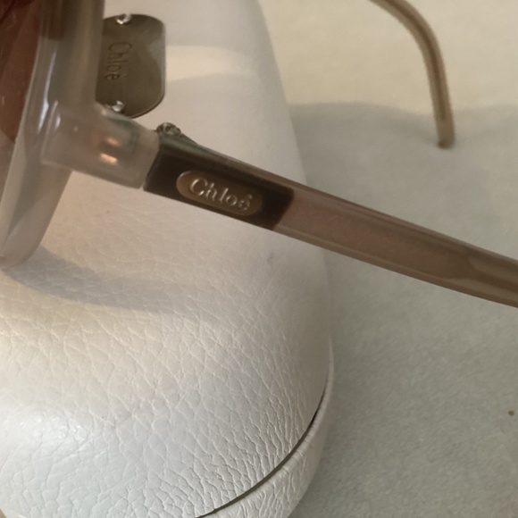 Sunglasses - Picture 4 of 6